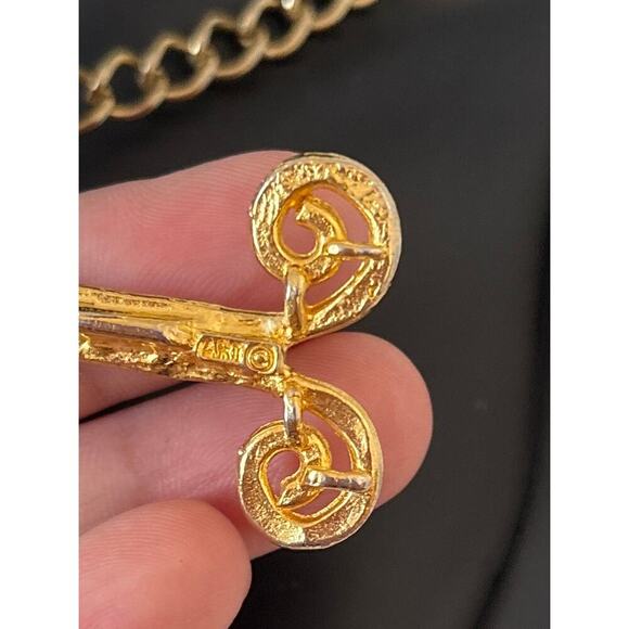 B29 Vintage ART Cross Necklace Faux Turquoise Cabochon Pendant Madonna Gothic - Picture 3 of 8